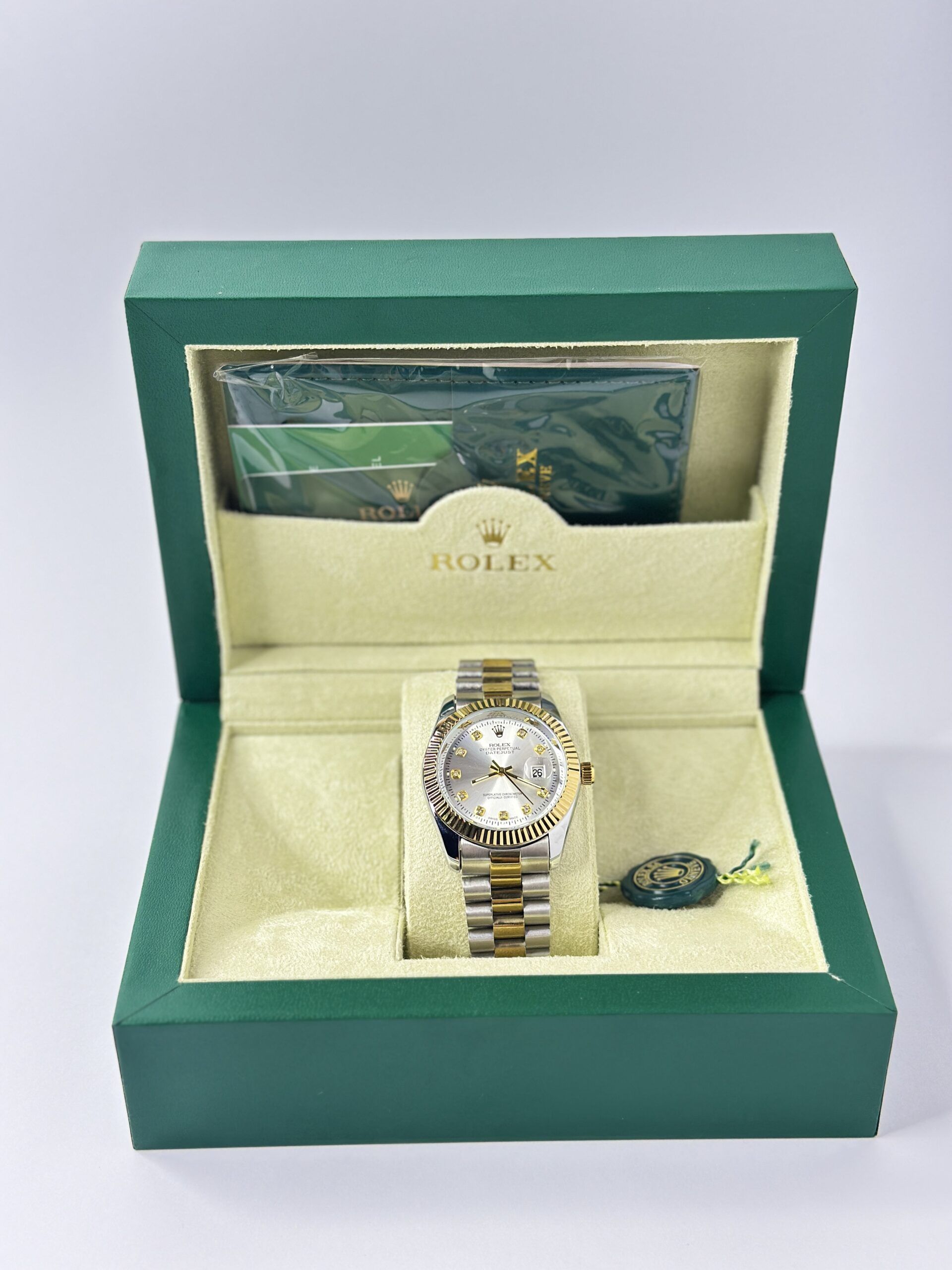 Rolex Oyster Perpetual Datejust Truetone Silver Shiny Dial with Jubilee Bracelet - Image 7
