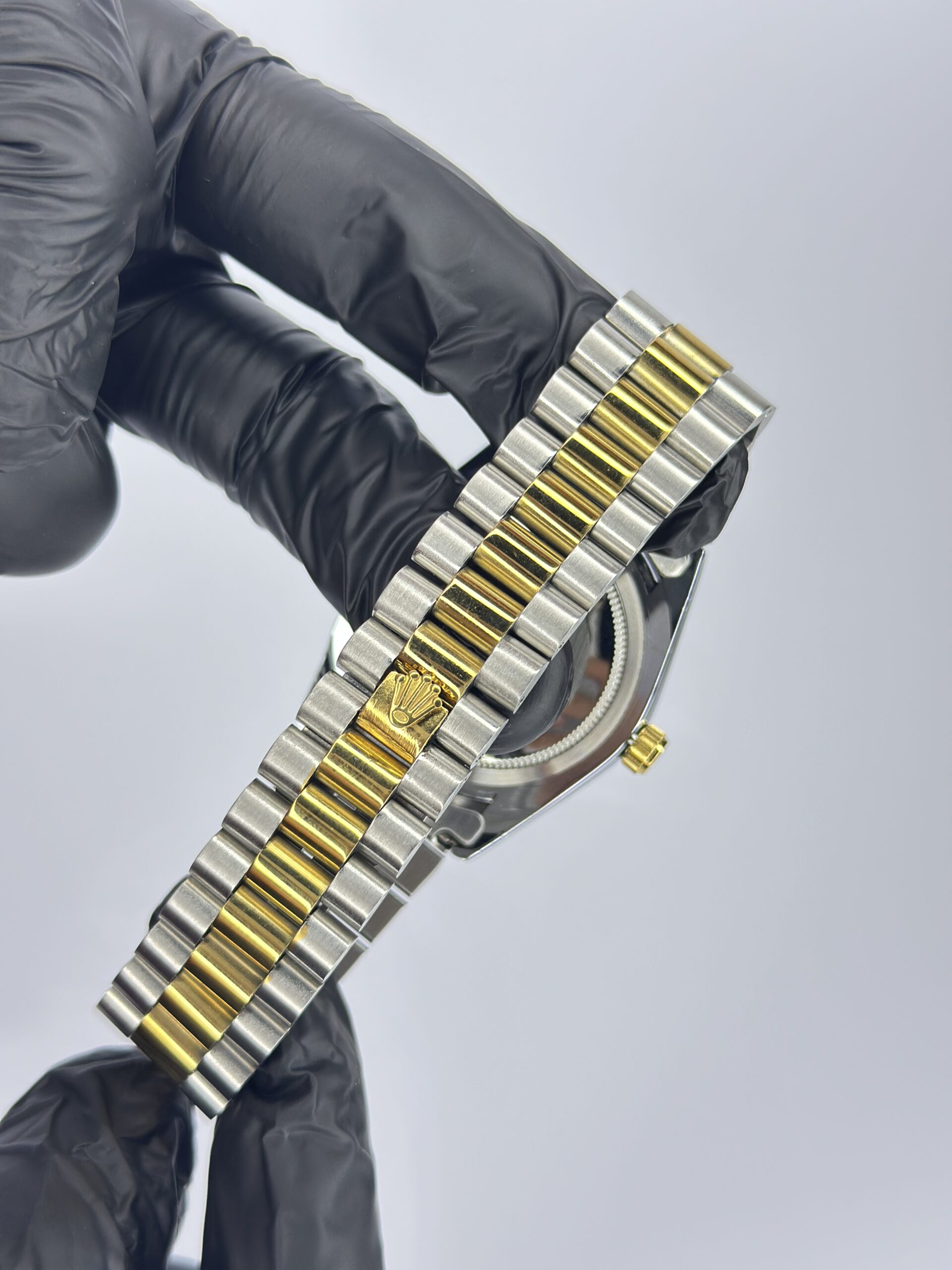 Rolex Oyster Perpetual Datejust Truetone Silver Shiny Dial with Jubilee Bracelet - Image 5