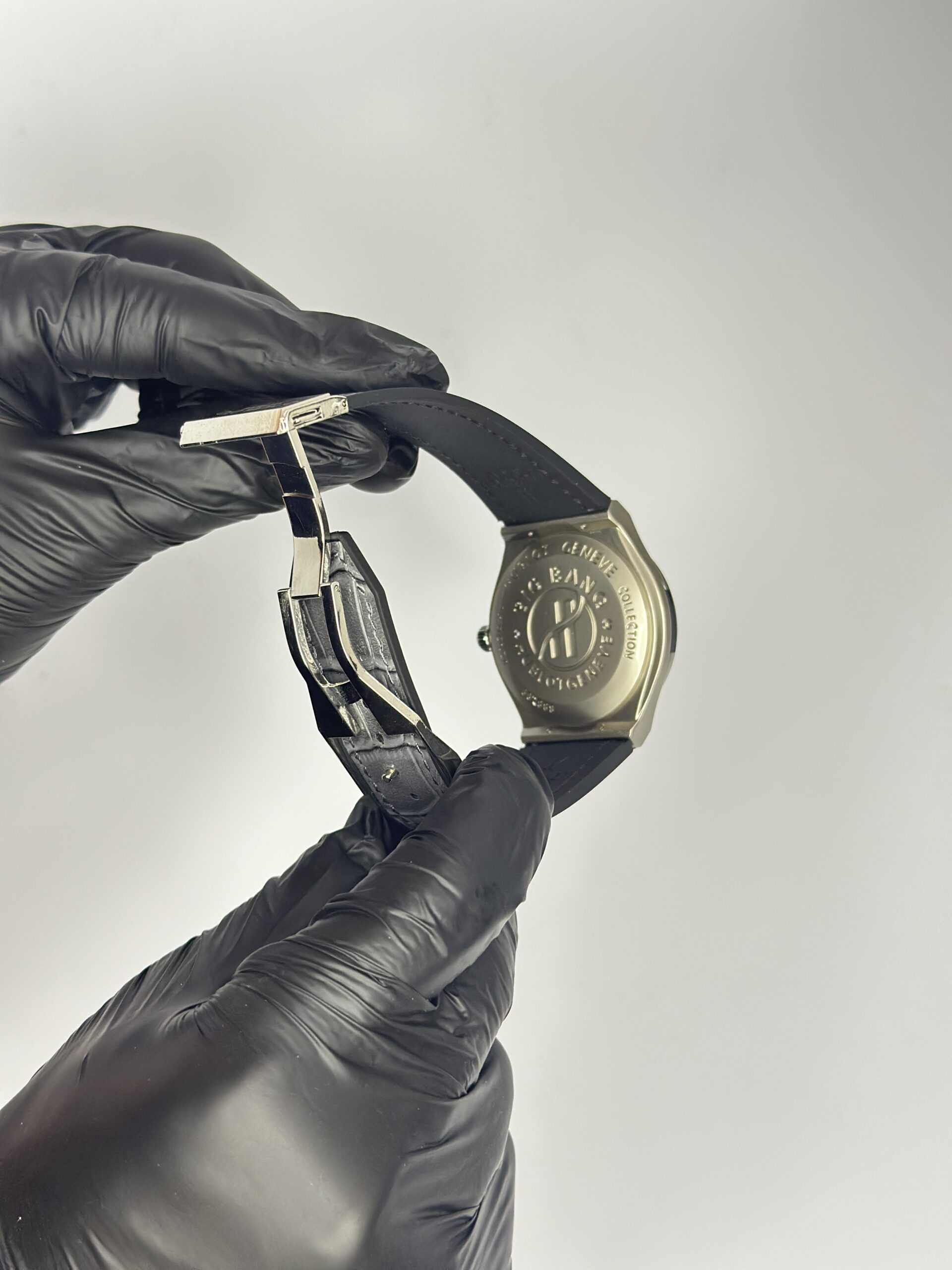 Hublot Classic Fusion White Titanium with Silver Dial & Gray Leather Silicon Strap - Image 2