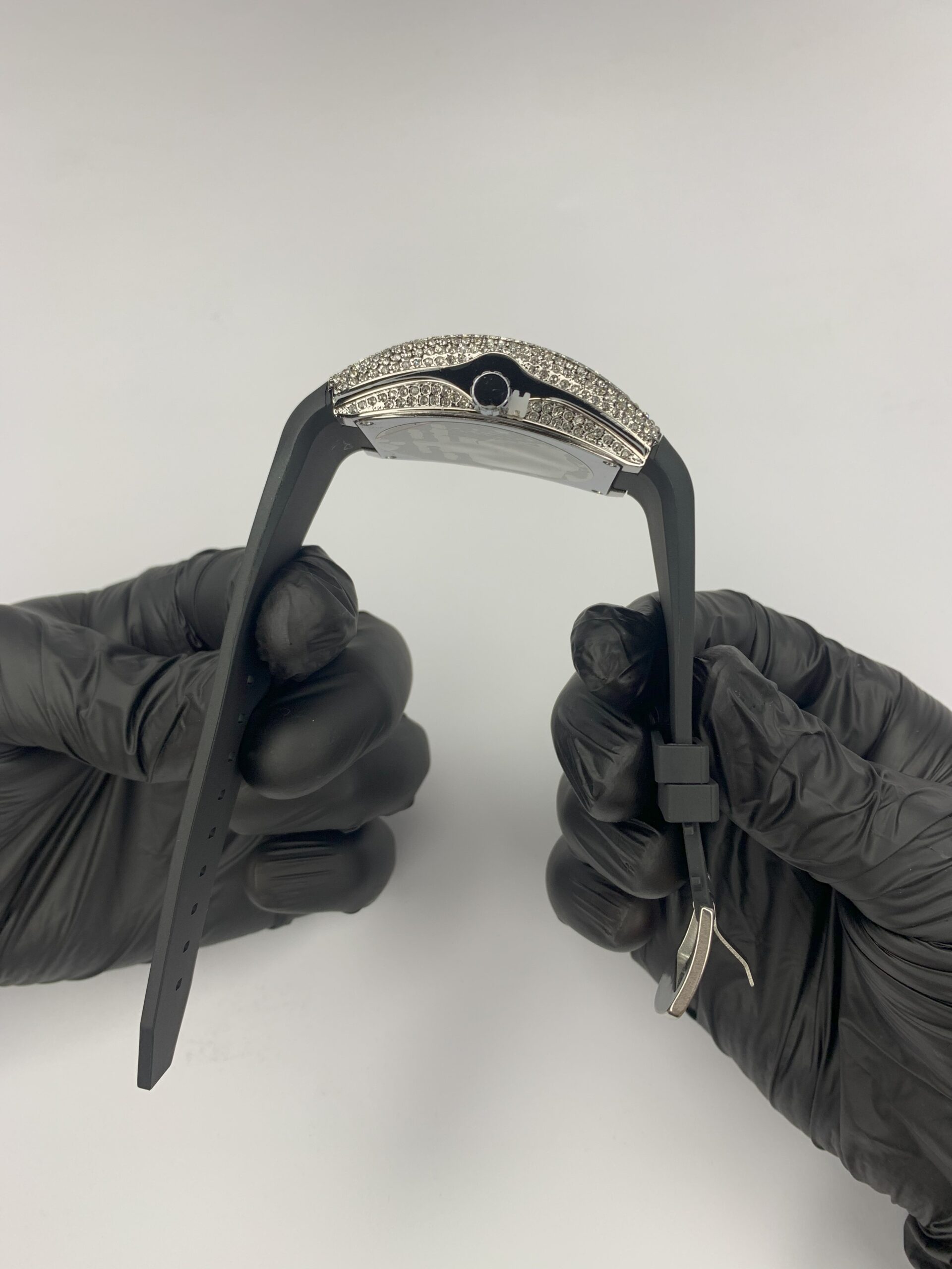 Franck Muller Black Dial with White Stones - Image 3